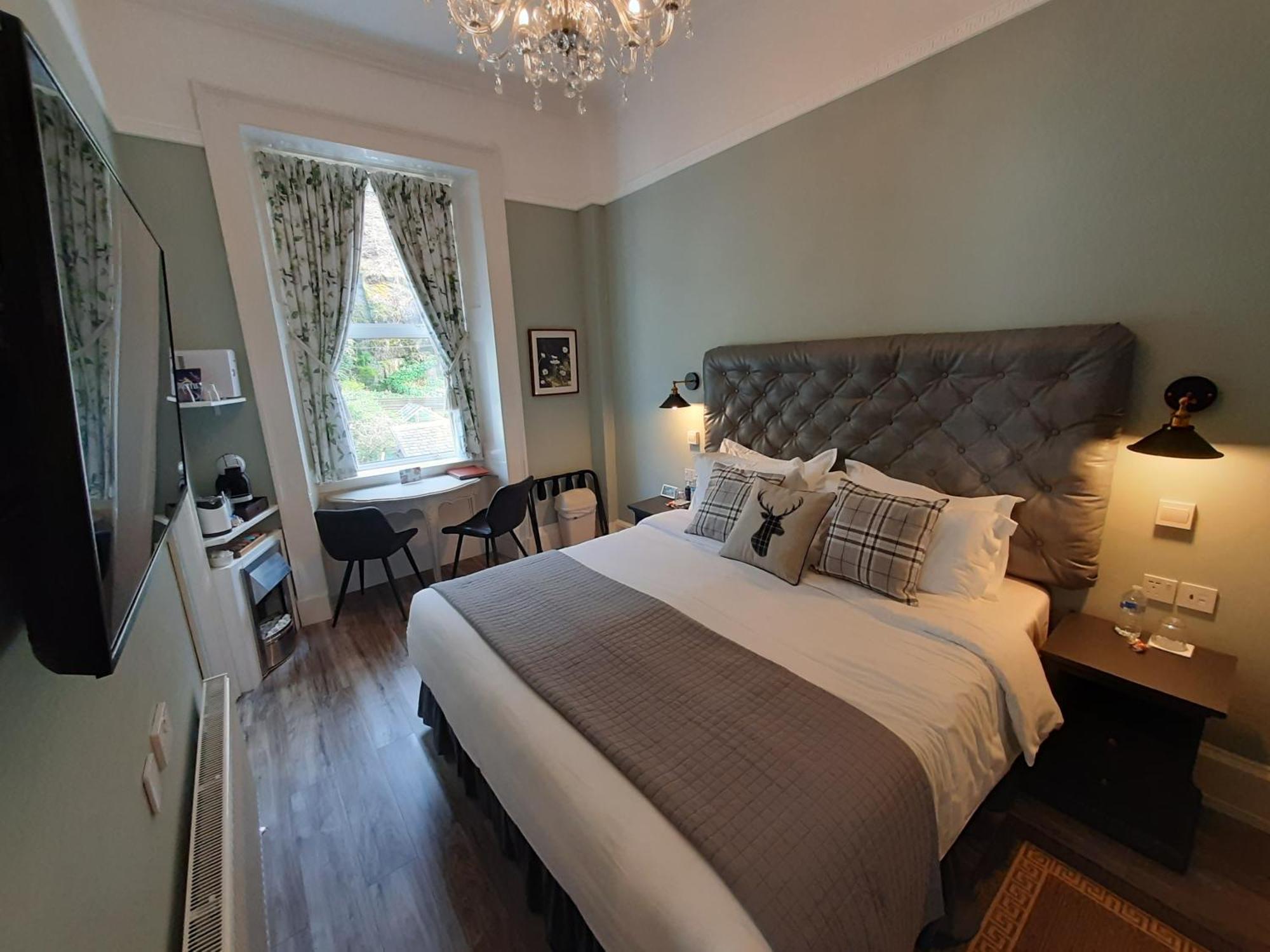 Highlander House Boutique Hotel Rothesay Exterior photo