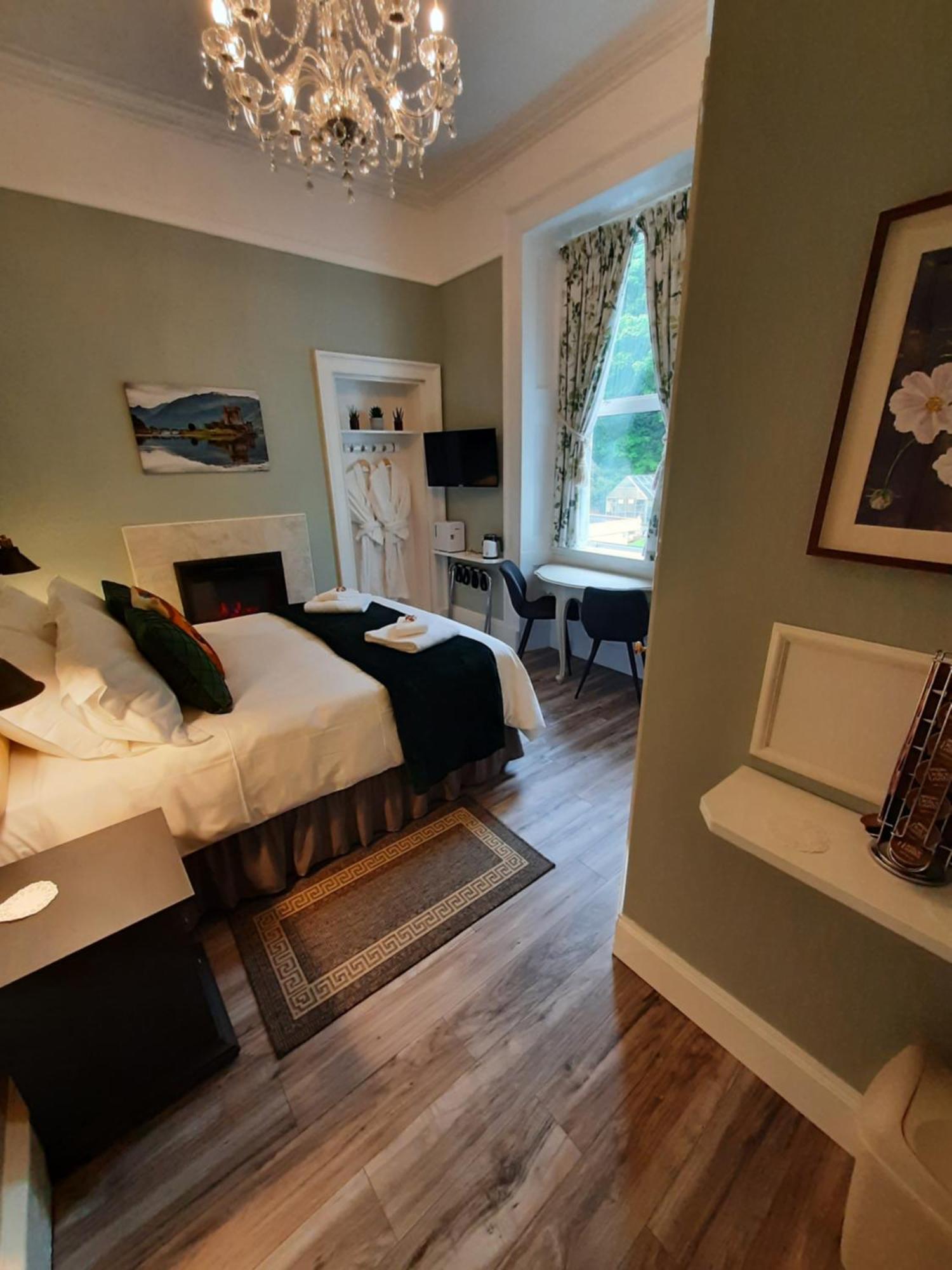 Highlander House Boutique Hotel Rothesay Exterior photo